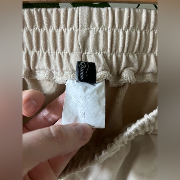 High rise Cream Athleisure Shorts - Picture 6 of 6